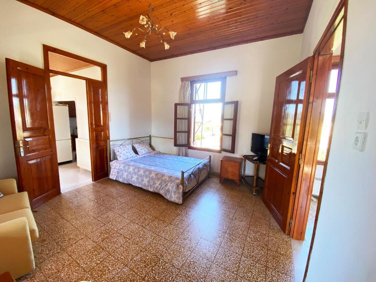 Dusk Apartments With Stunning Mountain View Chania  Exterior photo